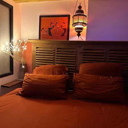 Apartment Orange 24 24 Access *
