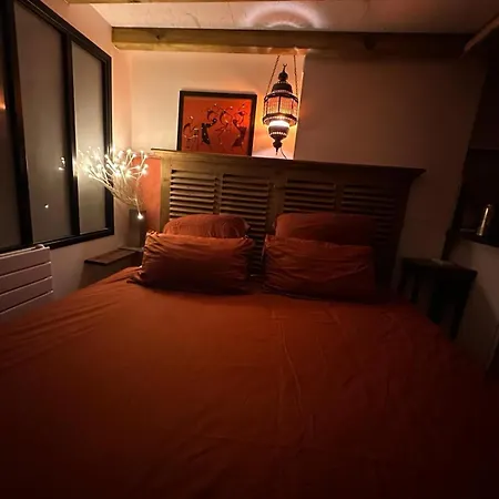 Apartment Orange With 24/24 Access *